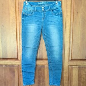 Wallflower Blue Skinny Jeans with Medium-Light Wash